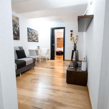 Sunrise Apartment Bari Exterior photo